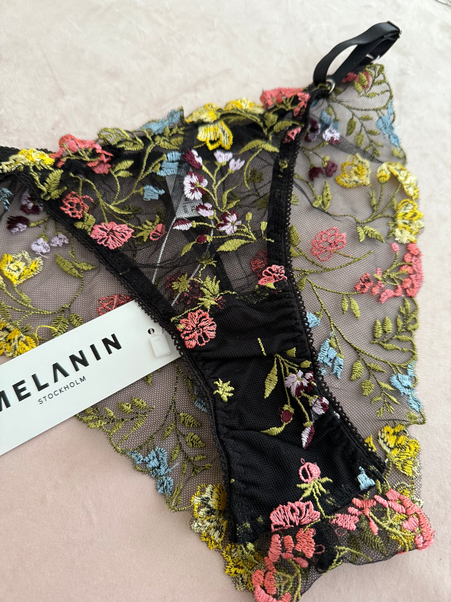 Daisy adjustable brief